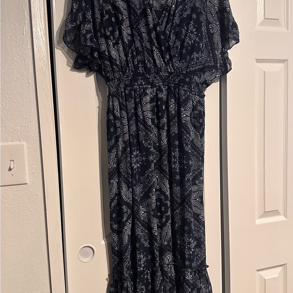 Elegant Navy Blue Paisley Dress